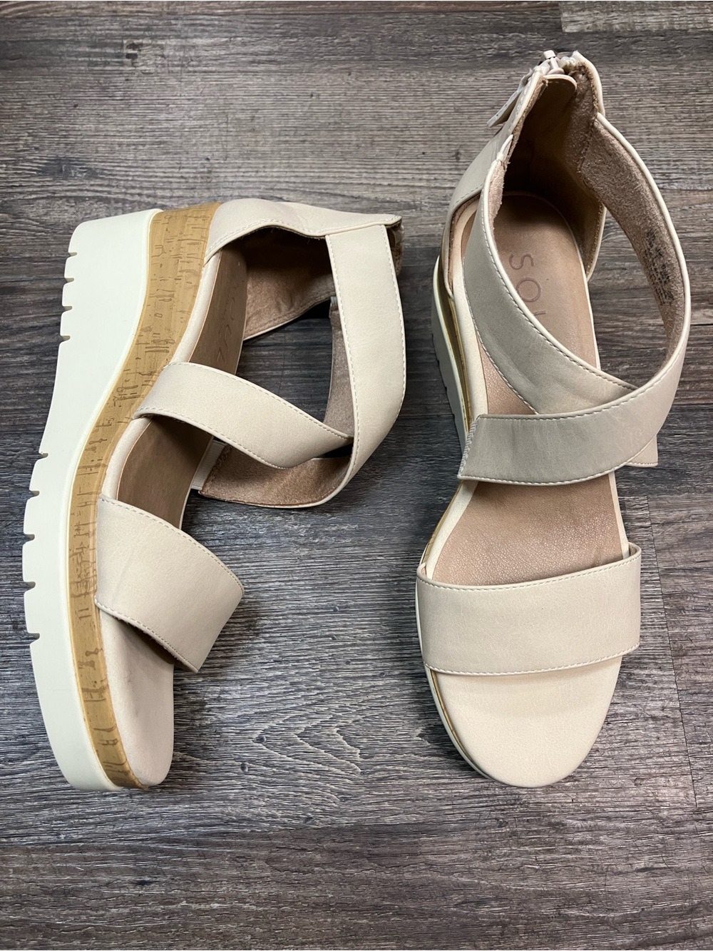 *NEW* SOUL Naturalizer Good Times Cream Comfort Wedge Sandals Shoes Size 9.5